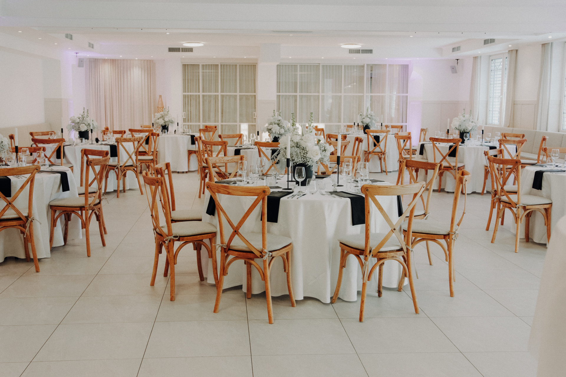 Hochzeit PreunerWirt BBQ Buffet Hochzeitsgarten