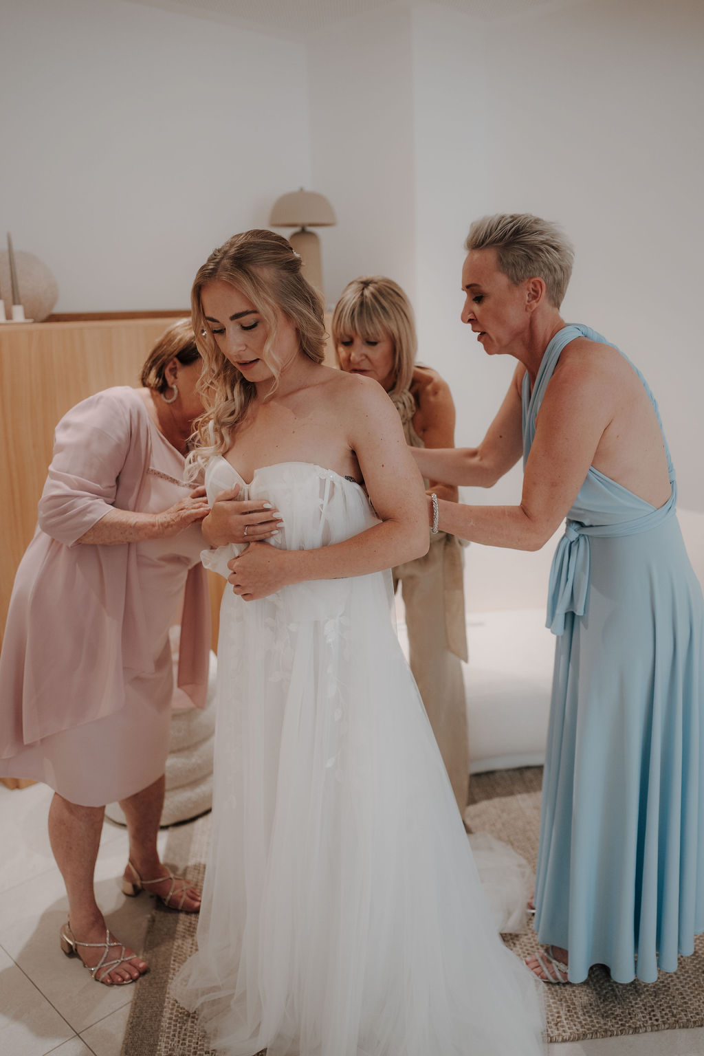 Getting Ready Braut Brautjungfern Hochzeit Preuner Wirt