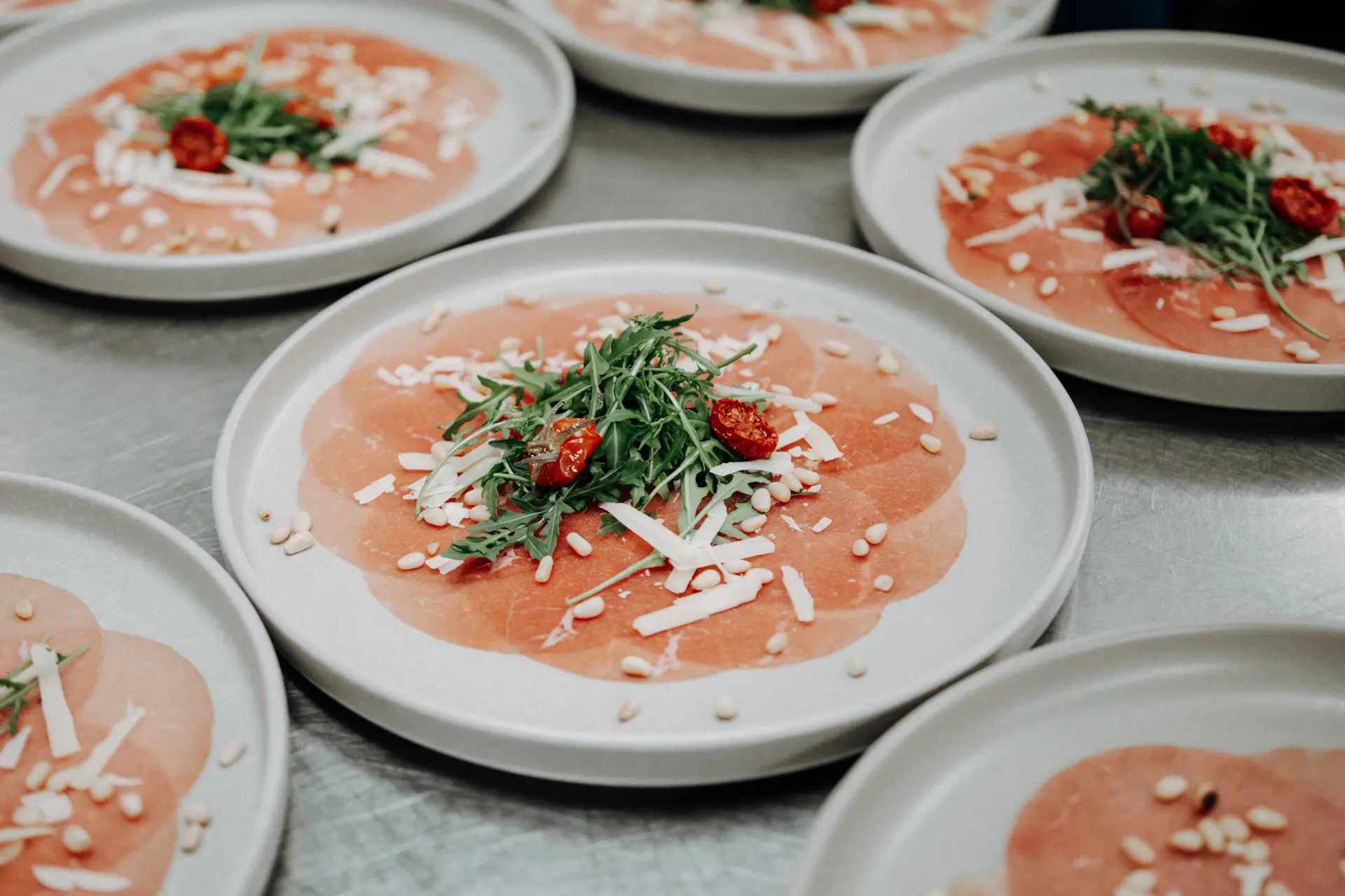 Carpaccio-Hochzeit-3-Gaenge-Menu-Preuner-Catering-Oberoesterreich-01